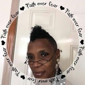 Meet your Posher, Tracy